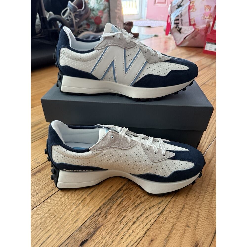 Size 10 - New Balance 327 Navy Light Blue